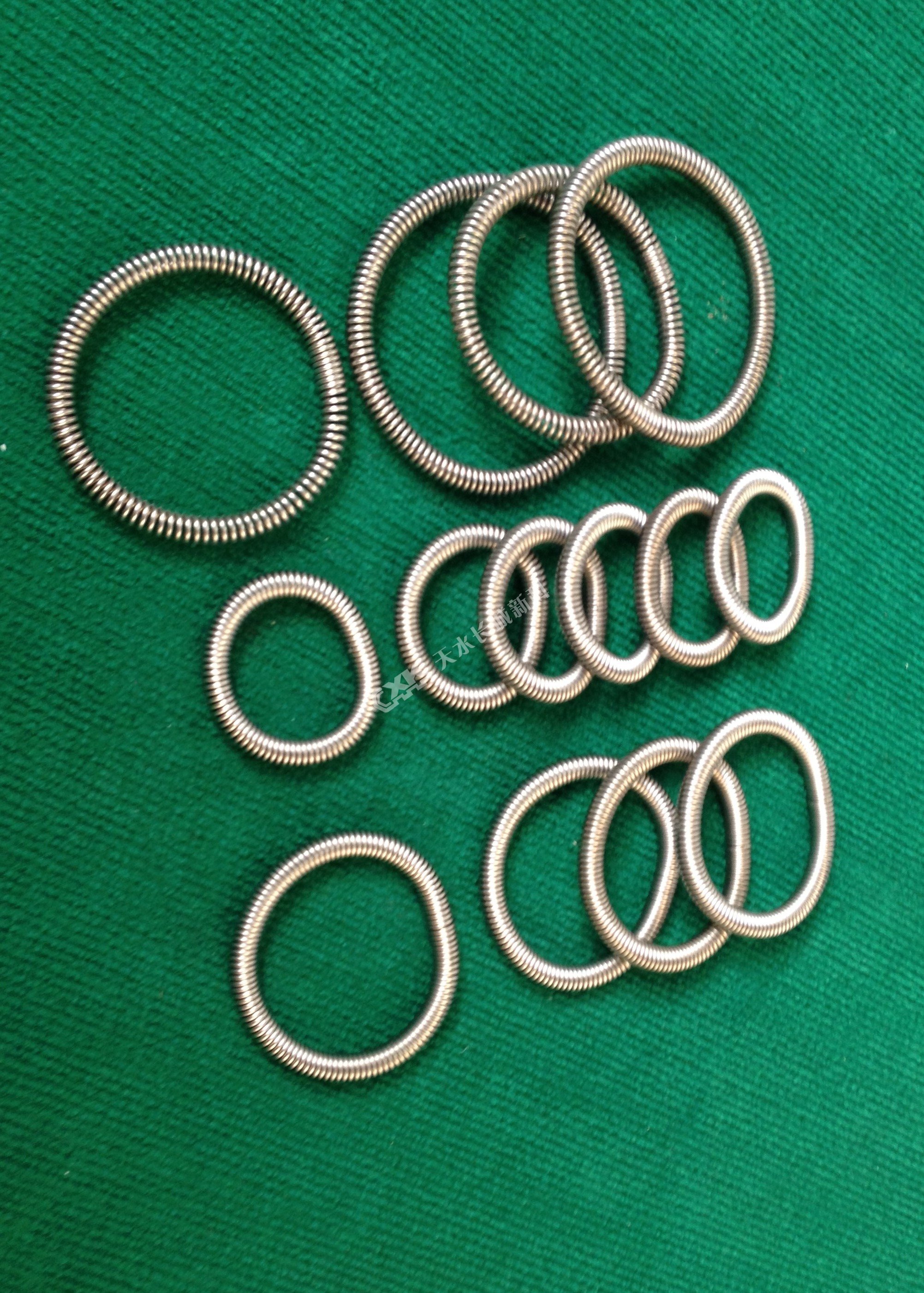 梅花(huā)觸頭捆綁彈簧